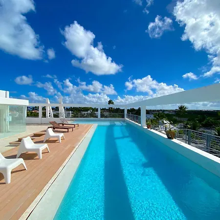 Rooftop Pool Ducassi Suites - Playa Bavaro - Free Wifi & Parking - Best Location